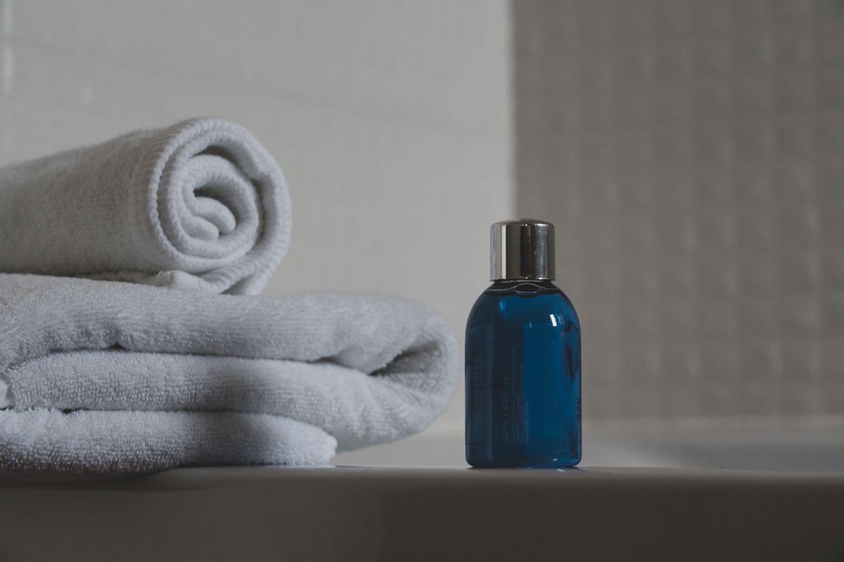 The Anti-Clutter Guide: Minimalist Birthday Gifts That Won't Take Up Space